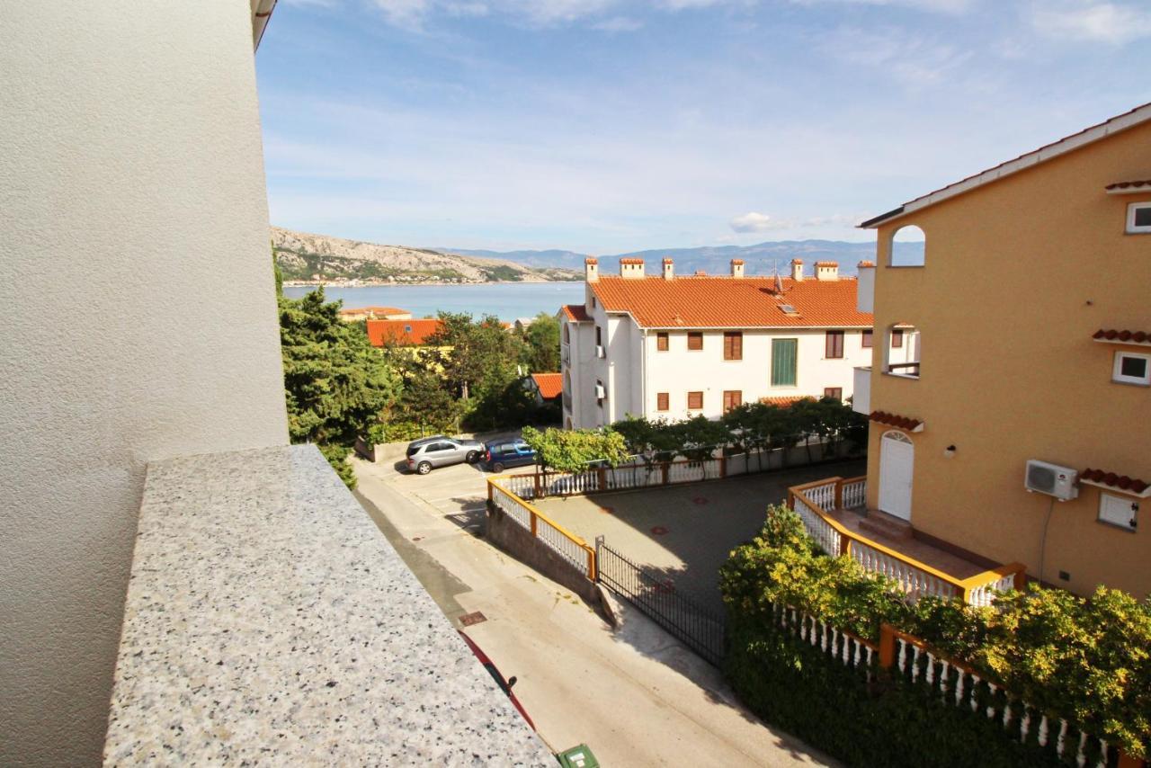 Apartments With A Parking Space Baska, Krk - 18794 Buitenkant foto